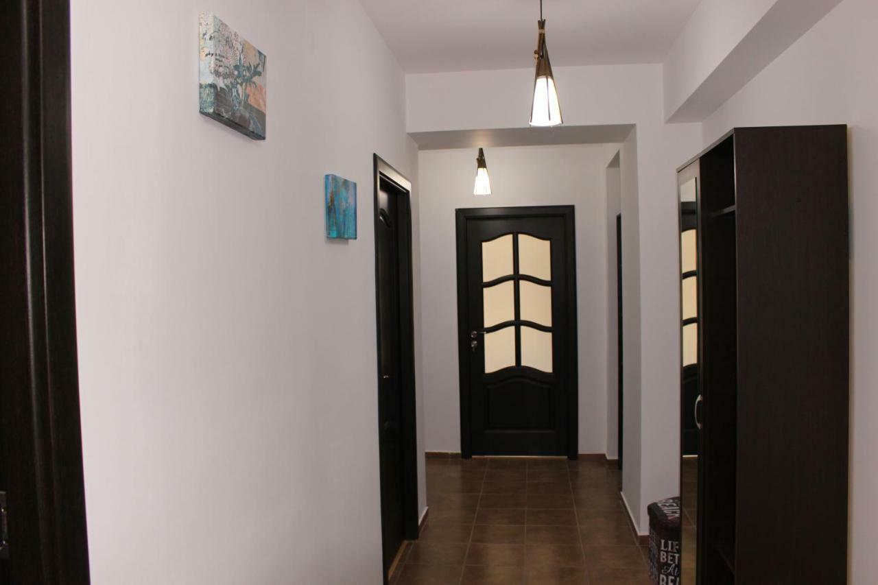 Still Apartament Craiova Exterior foto